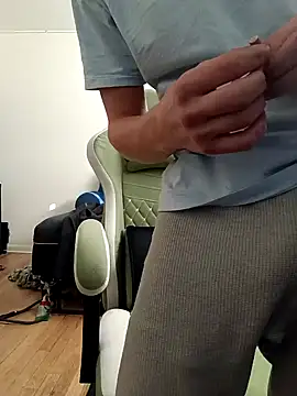 tryinitoutagain online show from 01-20-25, 07:25