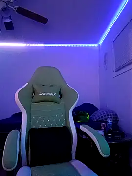 tryinitoutagain online show from 01-20-25, 05:15