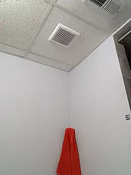 tryinitoutagain online show from 12-20-24, 04:42