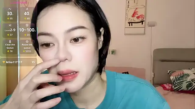 Snapshot of Linda-LL chatting on 06-20-26, 04:50 Linda-LL online show from 06-20-26, 04:50
