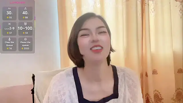 Linda-LL online show from 05-20-26, 05:48