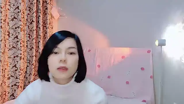Linda-LL online show from 03-07-25, 02:23