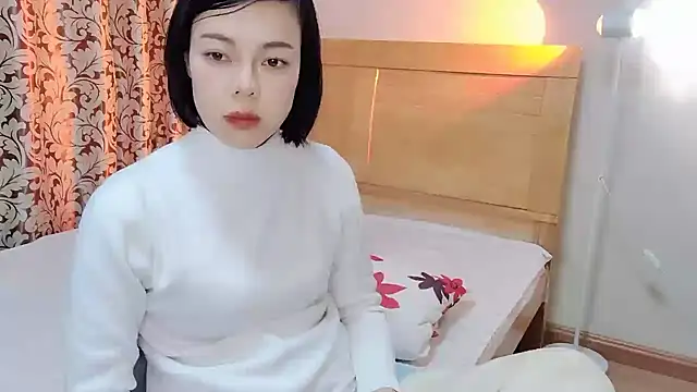Linda-LL online show from 02-25-25, 01:00