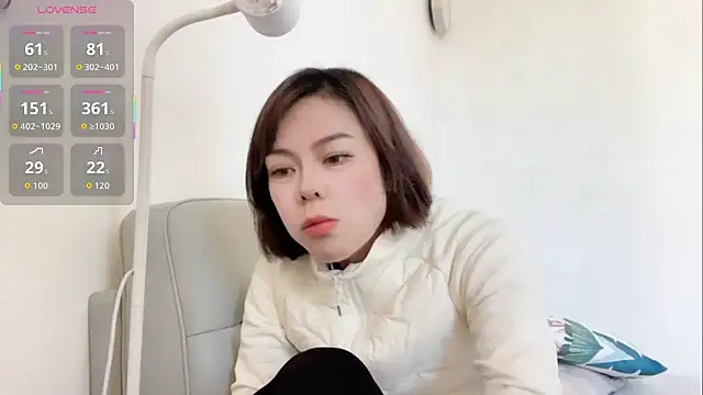 Linda-LL online show from 12-01-25, 03:51