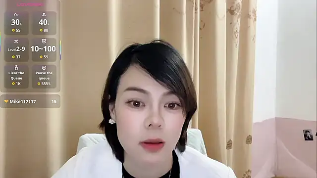 Linda-LL online show from 04-05-26, 10:22