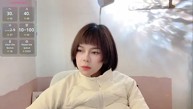 Linda-LL online show from 11-13-25, 04:05