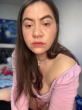 Iam  Cristal online show from 12-14-25, 10:15