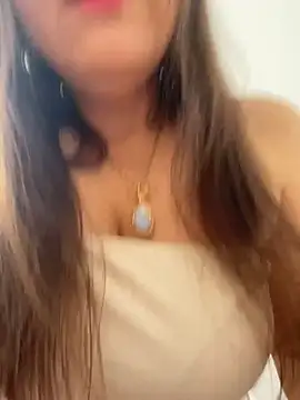 Snapshot of Iam__Cristal chatting on 05-04-26, 10:23 Iam Cristal online show from 05-04-26, 10:23