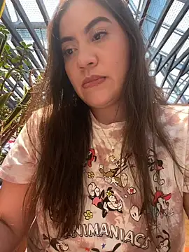 Snapshot of Iam__Cristal chatting on 05-24-26, 10:53 Iam Cristal online show from 05-24-26, 10:53
