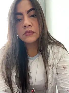 Snapshot of Iam__Cristal chatting on 04-29-26, 10:49 Iam Cristal online show from 04-29-26, 10:49