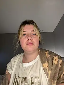 Curvy Rosie99 online show from 12-26-24, 09:37