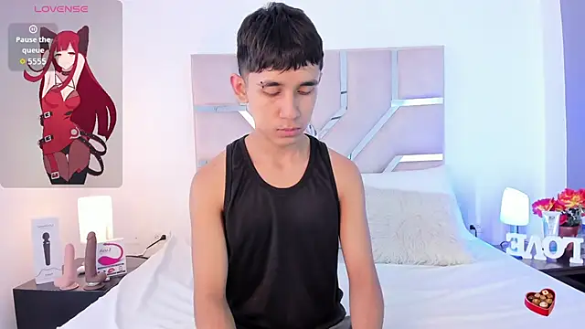 Thayler jones online show from 11-11-25, 11:27