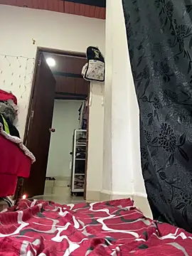 paisitahot1975 online show from 02-16-26, 12:09