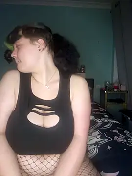 kira 132 online show from 11-07-25, 01:32