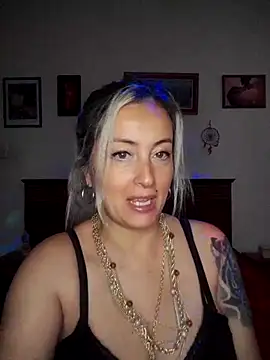 DesireSatler online show from 11-09-25, 09:30