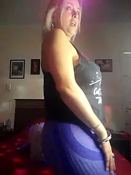 Snapshot of DesireSatler chatting on 09-14-25, 09:37 DesireSatler online show from 09-14-25, 09:37