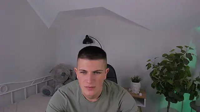 Snapshot of Rony_winston chatting on 12-02-24, 01:30 Rony winston online show from 12-02-24, 01:30