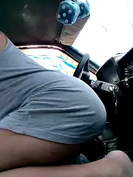 Snapshot of Natasha_olg chatting on 01-15-25, 04:43 Natasha olg online show from 01-15-25, 04:43