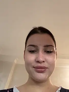 KikiWatson online show from 12-19-25, 09:55