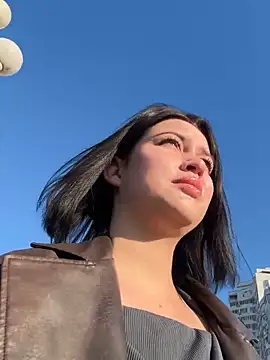 KikiWatson online show from 11-29-25, 07:08