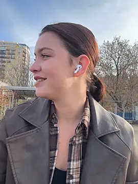 KikiWatson online show from 11-21-25, 06:56