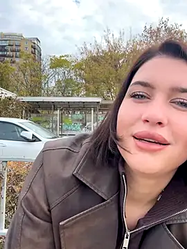 KikiWatson online show from 10-24-25, 07:18