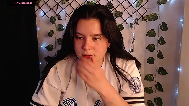 Nika 1  online show from 05-20-26, 12:07