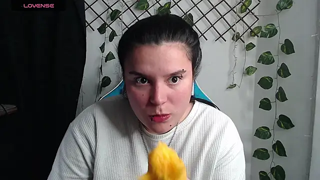Snapshot of Nika_1_ chatting on 07-07-26, 06:47 Nika 1 online show from 07-07-26, 06:47