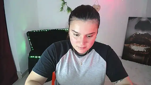 Nika 1  online show from 02-12-25, 09:43