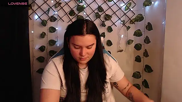 Nika 1  online show from 04-25-26, 03:42