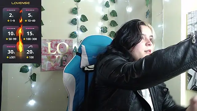 Nika 1  online show from 02-12-26, 01:27