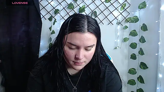 Snapshot of Nika_1_ chatting on 07-10-26, 12:32 Nika 1 online show from 07-10-26, 12:32