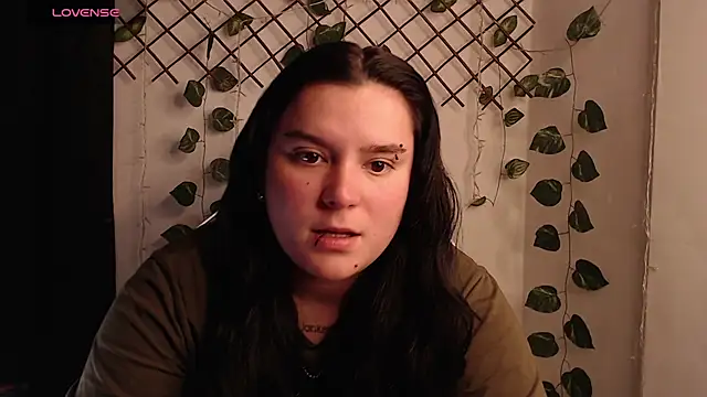 Snapshot of Nika_1_ chatting on 06-12-26, 12:30 Nika 1 online show from 06-12-26, 12:30