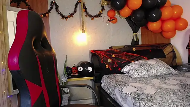 hera divine online show from 10-25-25, 10:21