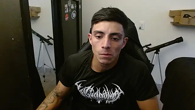 kv   xxx  online show from 04-17-26, 08:44