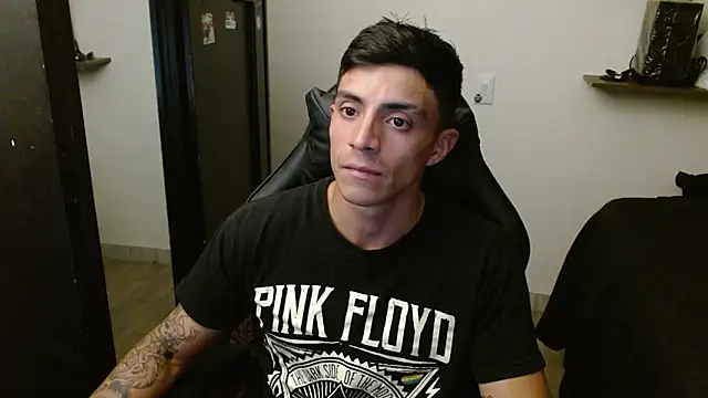 kv   xxx  online show from 02-12-26, 12:10