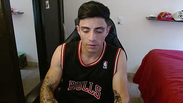 kv   xxx  online show from 11-29-25, 04:51