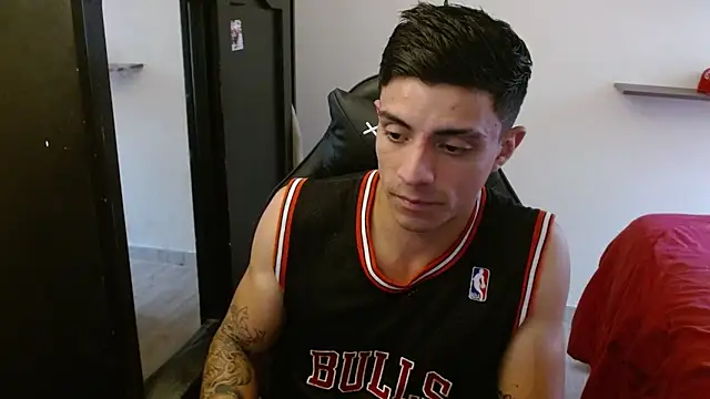 kv   xxx  online show from 11-28-25, 08:31