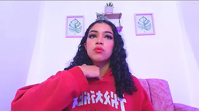 Snapshot of Sara_Jhonson chatting on 12-16-24, 12:48 Sara Jhonson online show from 12-16-24, 12:48