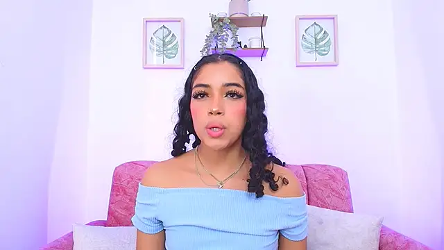 Snapshot of Sara_Jhonson chatting on 02-07-25, 10:19 Sara Jhonson online show from 02-07-25, 10:19