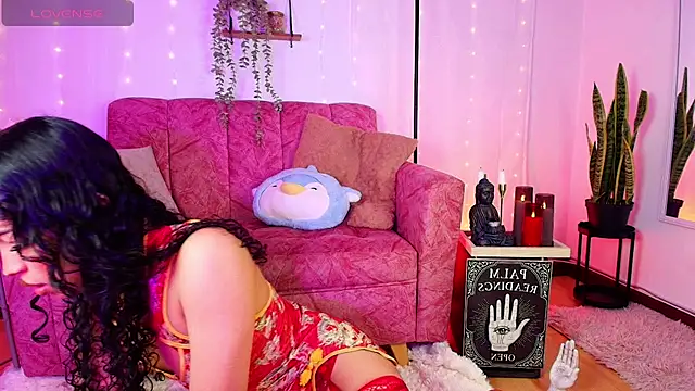 Sara Jhonson online show from 05-19-26, 01:56