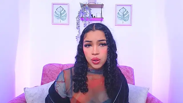 Snapshot of Sara_Jhonson chatting on 02-27-25, 11:48 Sara Jhonson online show from 02-27-25, 11:48