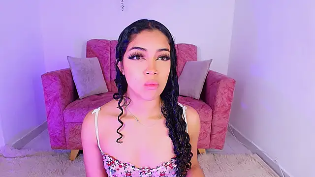 Snapshot of Sara_Jhonson chatting on 10-06-25, 11:05 Sara Jhonson online show from 10-06-25, 11:05