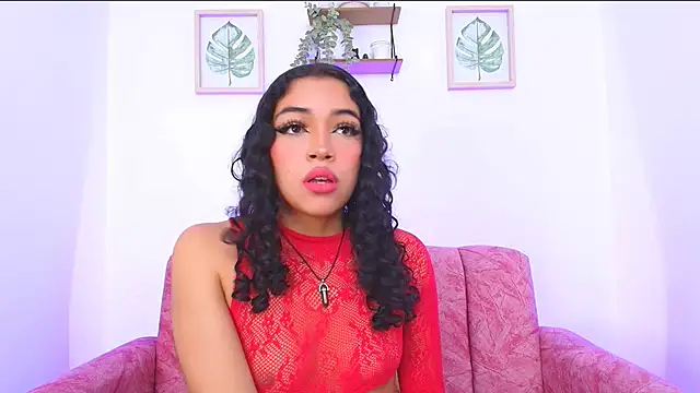 Snapshot of Sara_Jhonson chatting on 02-01-25, 10:44 Sara Jhonson online show from 02-01-25, 10:44