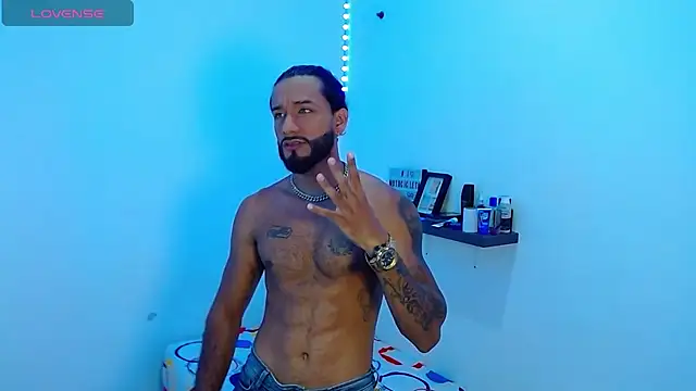 Snapshot of _jhon_connor_ chatting on 09-24-25, 06:25 jhon connor online show from 09-24-25, 06:25