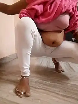 Snapshot of sneha_telugu_girl chatting on 03-02-25, 11:09 sneha telugu girl online show from 03-02-25, 11:09