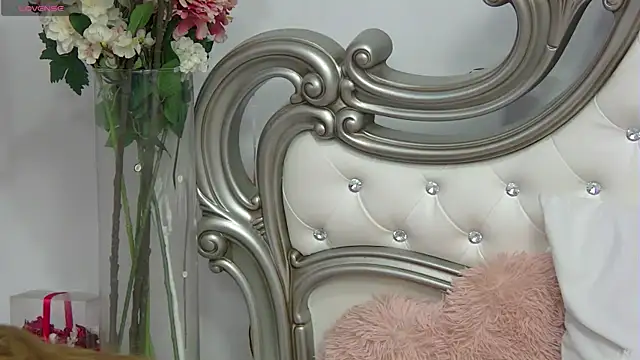 Snapshot of AdissonLane chatting on 06-26-26, 01:50 AdissonLane online show from 06-26-26, 01:50