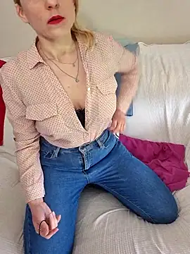 JennyCoquine online show from 11-23-25, 10:14