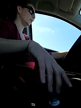 Snapshot of uber_babe chatting on 03-06-25, 09:03 uber babe online show from 03-06-25, 09:03