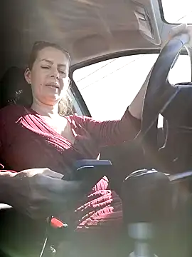 Snapshot of uber_babe chatting on 03-20-25, 12:43 uber babe online show from 03-20-25, 12:43